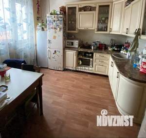 Дом 192м², 2-этажный, участок 6 сот.