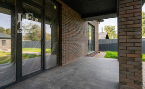 Дом 306м², 1-этажный, участок 11 сот.