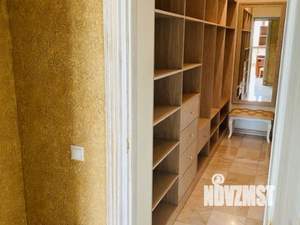 Дом 479м², 3-этажный, участок 30 сот.