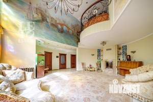 Дом 384м², 4-этажный, участок 13 сот.