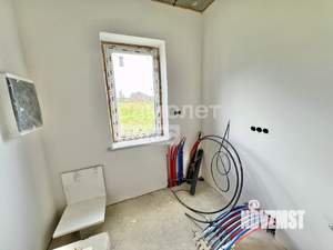 Дом 198м², 2-этажный, участок 10 сот.