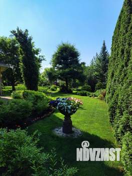 Дом 495м², 3-этажный, участок 24 сот.