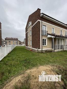 Таунхаус 172м², 3-этажный, участок 4 сот.