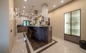 Дом 1100м², 2-этажный, участок 20 сот.