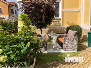 Коттедж 600м², 2-этажный, участок 10 сот.