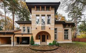 Дом 400м², 2-этажный, участок 10 сот.