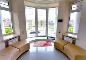 Дом 1110м², 4-этажный, участок 26 сот.