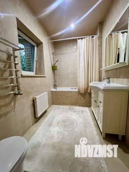 Коттедж 366м², 2-этажный, участок 10 сот.