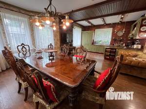 Дом 400м², 3-этажный, участок 10 сот.