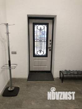 Коттедж 200м², 2-этажный, участок 10 сот.