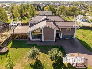 Дом 496м², 3-этажный, участок 25 сот.