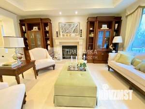 Дом 270м², 2-этажный, участок 10 сот.