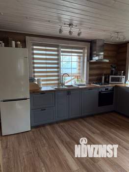 Дом 200м², 2-этажный, участок 60 сот.