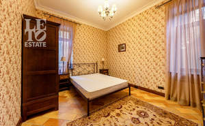 Дом 980м², 4-этажный, участок 61 сот.