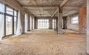 Дом 700м², 2-этажный, участок 15 сот.