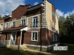 Таунхаус 192м², 3-этажный, участок 7 сот.