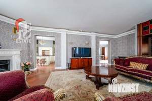 Дом 541м², 3-этажный, участок 12 сот.