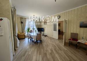 Дом 295м², 4-этажный, участок 5 сот.