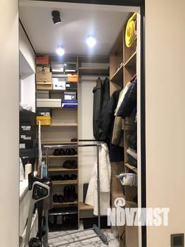 Дом 190м², 3-этажный, участок 6 сот.