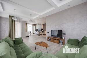 Дом 448м², 2-этажный, участок 16 сот.