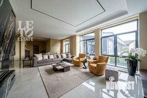 Дом 1100м², 2-этажный, участок 20 сот.