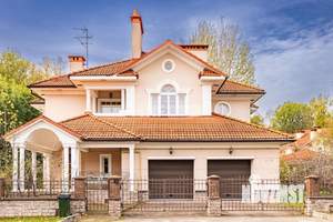 Коттедж 515м², 3-этажный, участок 22 сот.