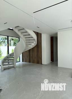 Дом 248м², 2-этажный, участок 5 сот.