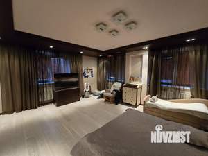 Дом 220м², 4-этажный, участок 2 сот.