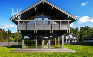 Дом 229м², 2-этажный, участок 8 сот.