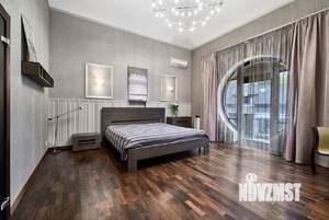 Коттедж 357м², 4-этажный, участок 18 сот.