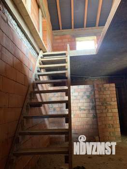 Дом 246м², 2-этажный, участок 9 сот.