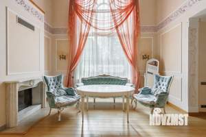 Коттедж 515м², 3-этажный, участок 22 сот.