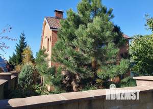 Дом 240м², 3-этажный, участок 10 сот.