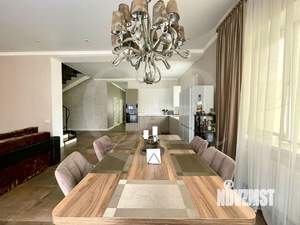 Дом 151м², 2-этажный, участок 6 сот.