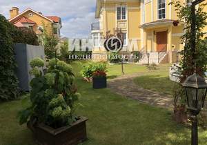 Дом 600м², 2-этажный, участок 10 сот.