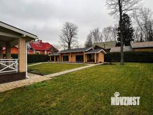 Дом 328м², 2-этажный, участок 15 сот.