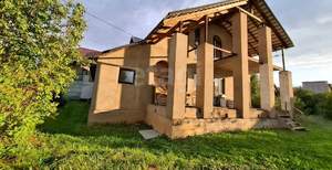 Дом 306м², 2-этажный, участок 7 сот.