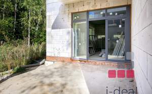 Дом 218м², 2-этажный, участок 9 сот.