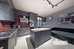 Дом 348м², 2-этажный, участок 15 сот.