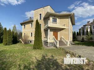 Дом 479м², 3-этажный, участок 30 сот.