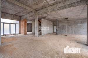 Дом 700м², 2-этажный, участок 15 сот.