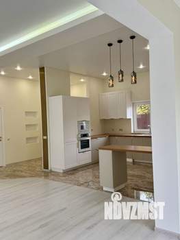 Дом 252м², 2-этажный, участок 7 сот.