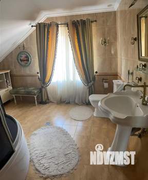 Дом 210м², 2-этажный, участок 5 сот.