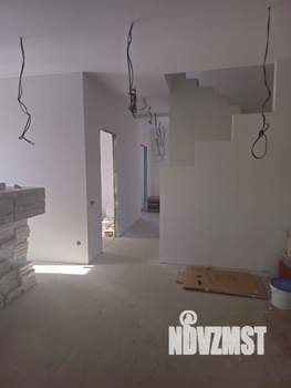 Таунхаус 172м², 3-этажный, участок 6 сот.