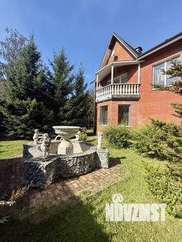 Дом 298м², 3-этажный, участок 11 сот.