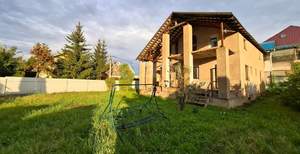 Дом 306м², 2-этажный, участок 7 сот.