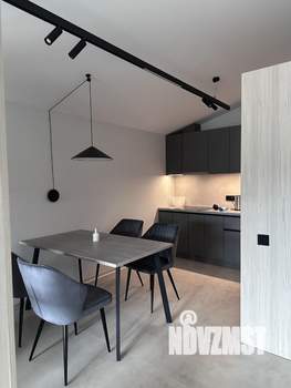 Дом 2000м², 3-этажный, участок 70 сот.