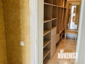 Дом 479м², 3-этажный, участок 30 сот.