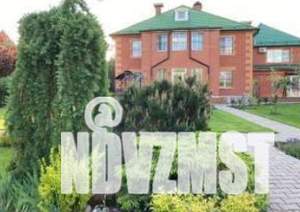 Дом 429м², 3-этажный, участок 4 сот.