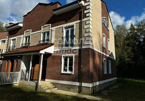 Дом 192м², 3-этажный, участок 7 сот.